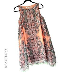 MAX STUDIO | NWOT SCARF PRINT SLEEVELESS SHIFT DRESS PEACH FLORAL | SIZE: SMALL